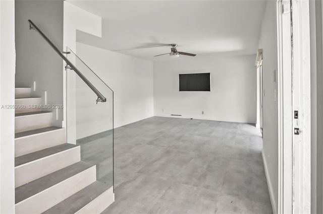 2161 Orange Grove Drive A9, Davie, FL 33324