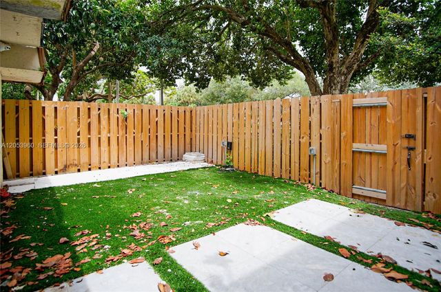 2161 Orange Grove Drive A9, Davie, FL 33324