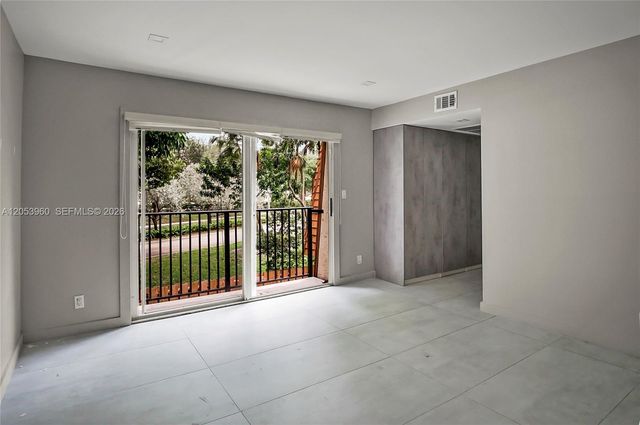 2161 Orange Grove Drive A9, Davie, FL 33324
