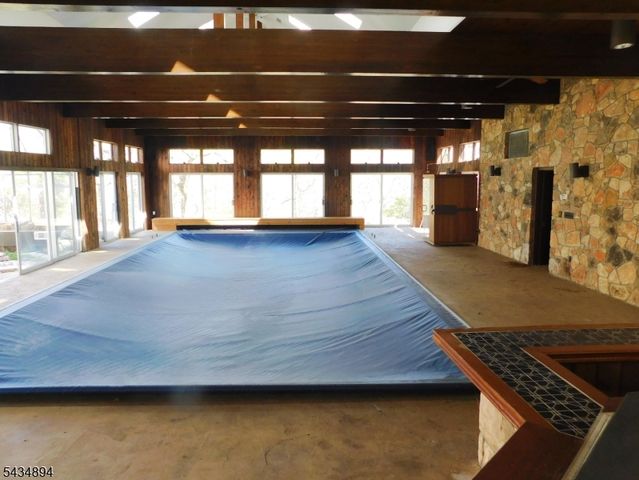 4 Spring Hill Rd, Franklin Twp., NJ 08801