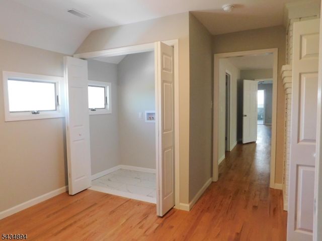 4 Spring Hill Rd, Franklin Twp., NJ 08801