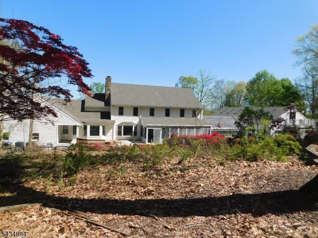 4 Spring Hill Rd, Franklin Twp., NJ 08801