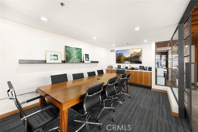 425 E 4th Street, Long Beach, CA 90802