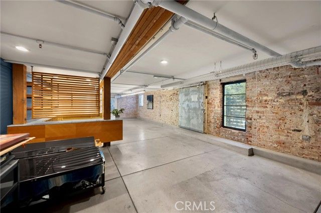 425 E 4th Street, Long Beach, CA 90802