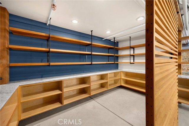 425 E 4th Street, Long Beach, CA 90802