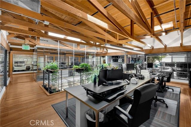 425 E 4th Street, Long Beach, CA 90802