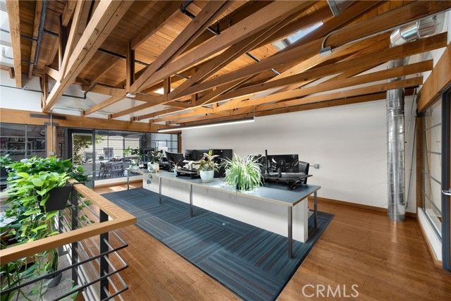 425 E 4th Street, Long Beach, CA 90802