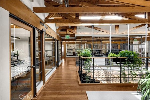 425 E 4th Street, Long Beach, CA 90802