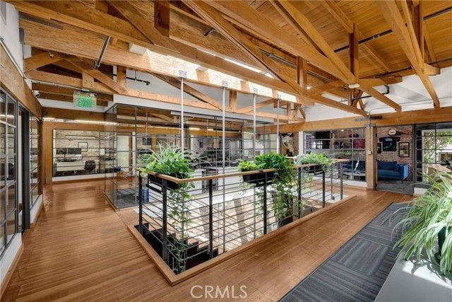 425 E 4th Street, Long Beach, CA 90802