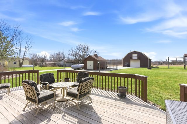 11825 W Pauling Road, Manhattan, IL 60442