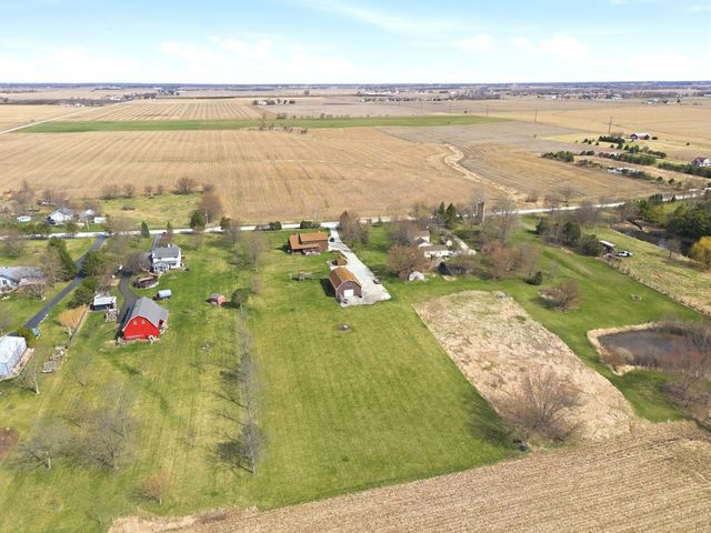 11825 W Pauling Road, Manhattan, IL 60442