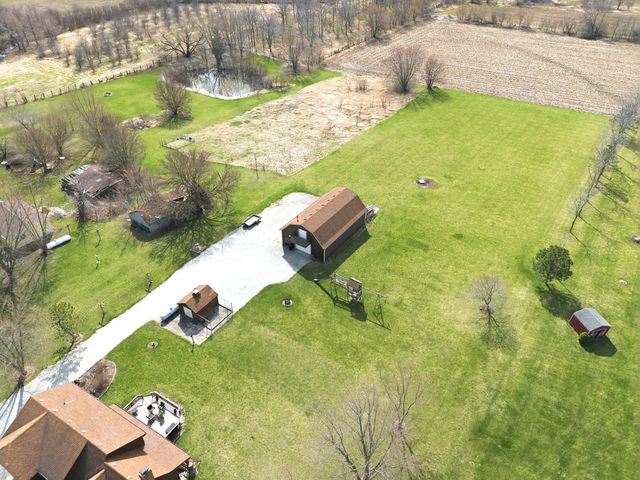 11825 W Pauling Road, Manhattan, IL 60442