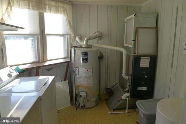 19 FAIRTON CEDARVILLE RD, Fairton, NJ 08320