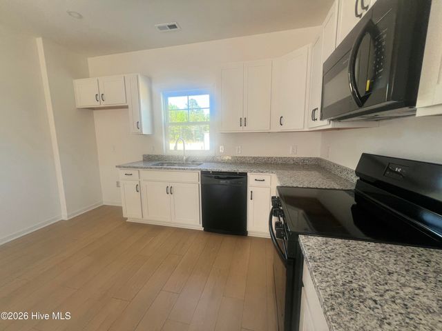 536 Bartley Street, Vass, NC 28394