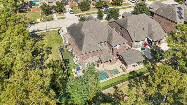 13808 N Lake Branch Lane N, Houston, TX 77044