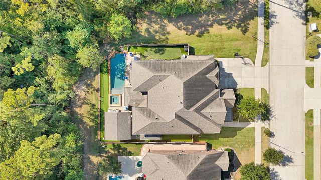 13808 N Lake Branch Lane N, Houston, TX 77044
