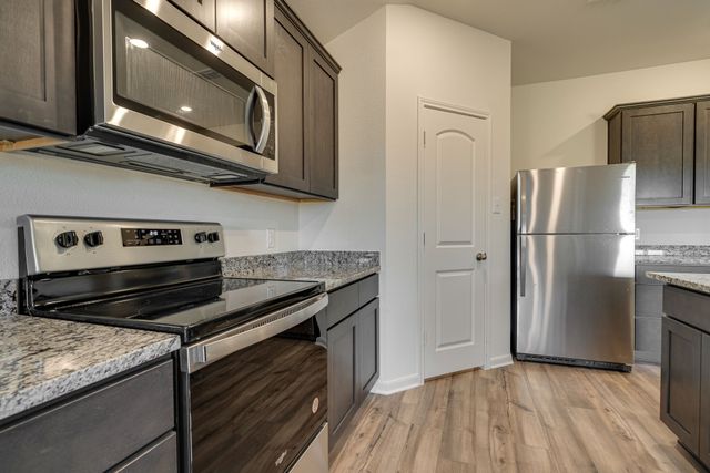 639 Arlington Park Court, Seagoville, TX 75159