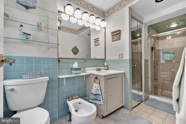 1328 HIGHLAND AVE, Abington, PA 19001