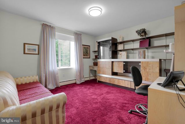 1328 HIGHLAND AVE, Abington, PA 19001