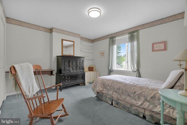1328 HIGHLAND AVE, Abington, PA 19001