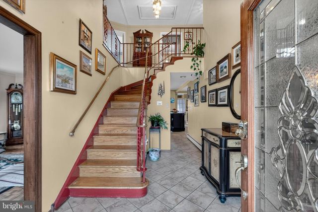 1328 HIGHLAND AVE, Abington, PA 19001