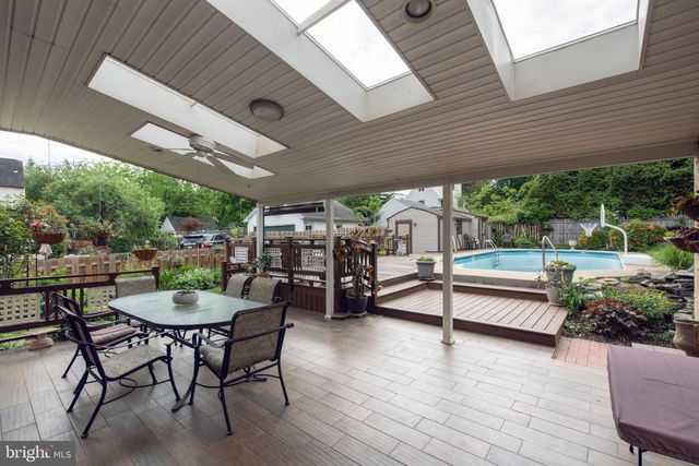 1328 HIGHLAND AVE, Abington, PA 19001