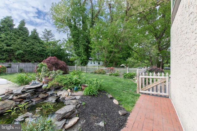 1328 HIGHLAND AVE, Abington, PA 19001