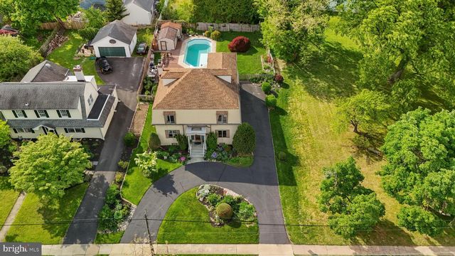 1328 HIGHLAND AVE, Abington, PA 19001