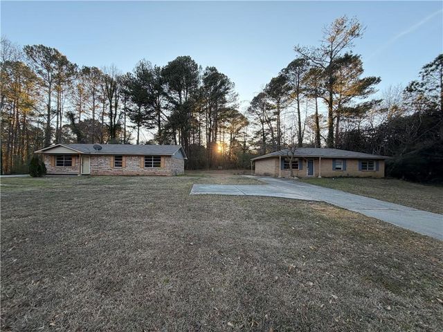 1765 Highpoint Road, Snellville, GA 30078