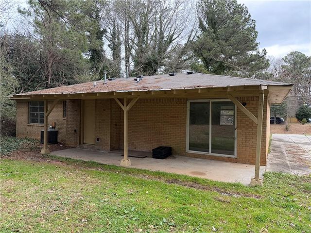 1765 Highpoint Road, Snellville, GA 30078