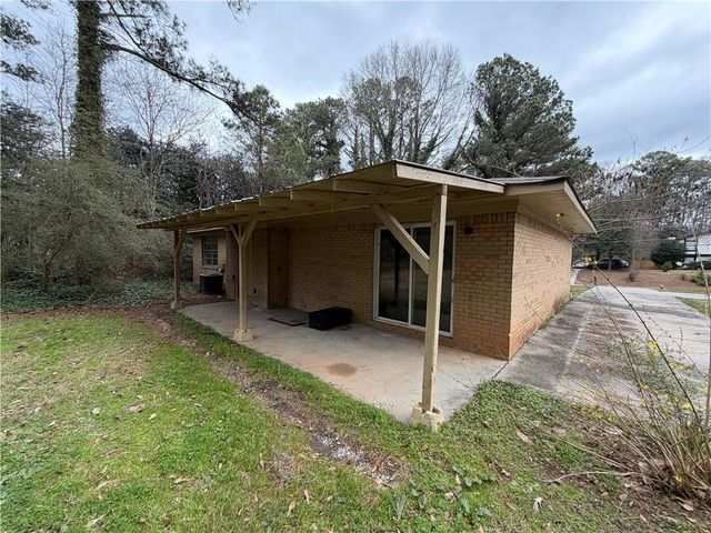 1765 Highpoint Road, Snellville, GA 30078