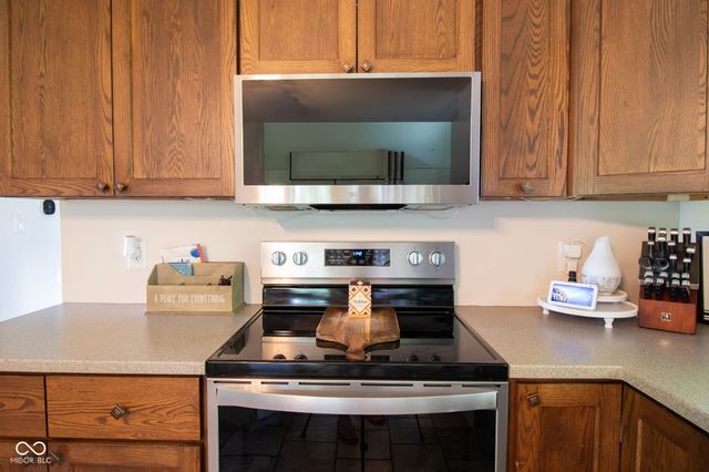 2071 W 200 N, Greenfield, IN 46140
