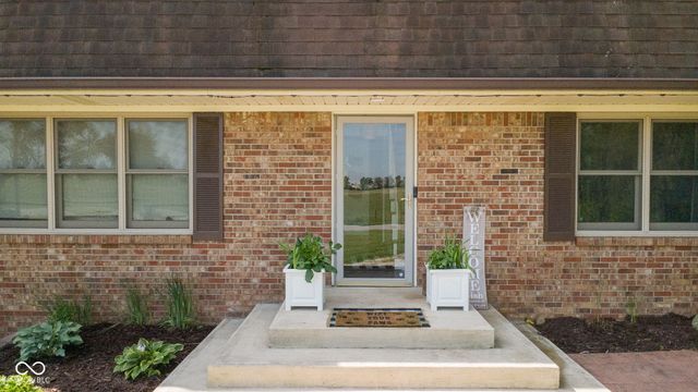 2071 W 200 N, Greenfield, IN 46140