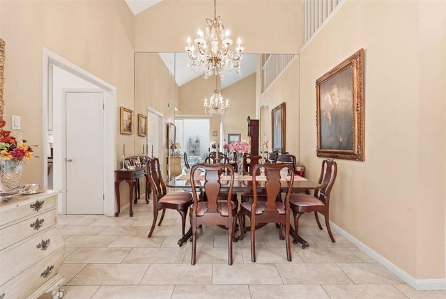 10125 Valley Forge Drive, Houston, TX 77042