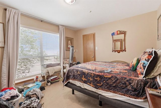 10125 Valley Forge Drive, Houston, TX 77042