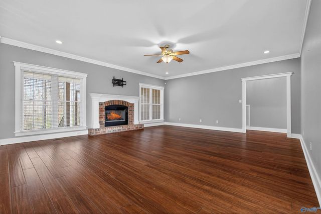 175 Glenview Drive, Albertville, AL 35950