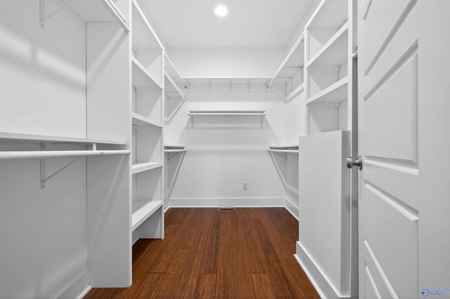 175 Glenview Drive, Albertville, AL 35950