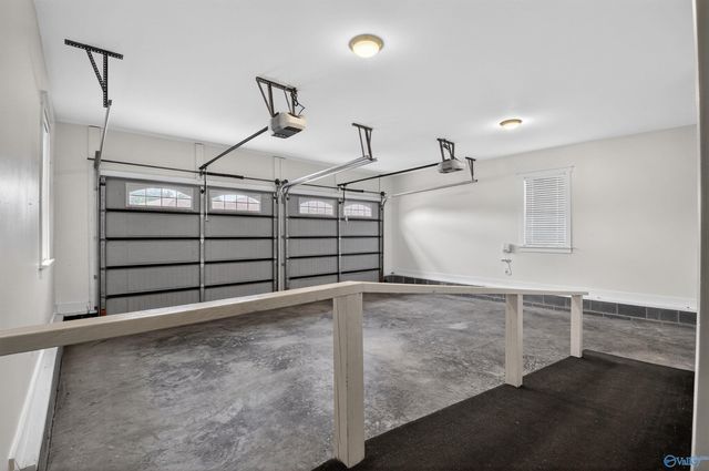 175 Glenview Drive, Albertville, AL 35950