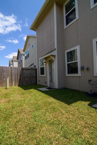 5511 Cuerta Street, Houston, TX 77023