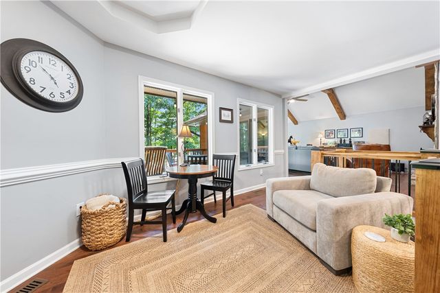 323 N Shores Drive, Westminster, SC 29693