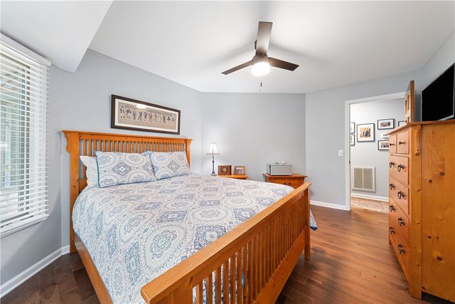 323 N Shores Drive, Westminster, SC 29693