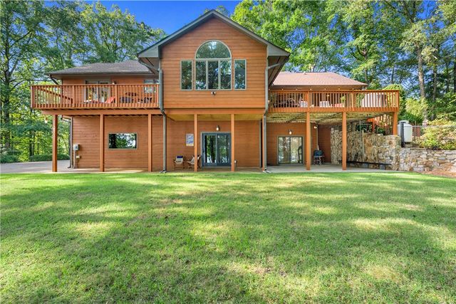 323 N Shores Drive, Westminster, SC 29693