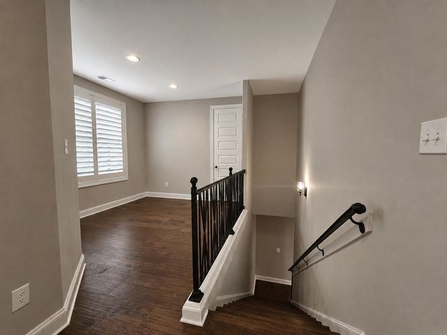 217 CHADWICK WOODS LN, Collierville, TN 38017