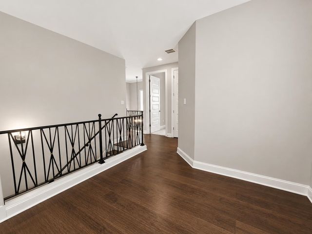 217 CHADWICK WOODS LN, Collierville, TN 38017