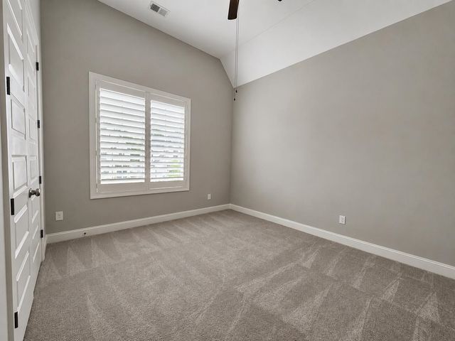 217 CHADWICK WOODS LN, Collierville, TN 38017