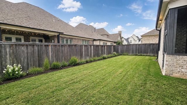 217 CHADWICK WOODS LN, Collierville, TN 38017