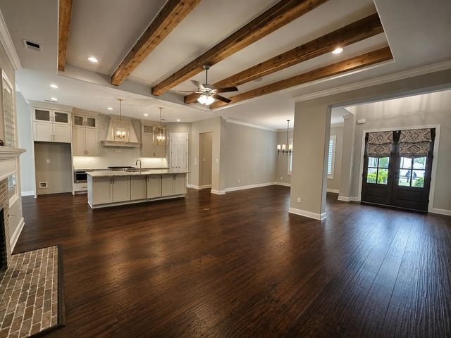 217 CHADWICK WOODS LN, Collierville, TN 38017