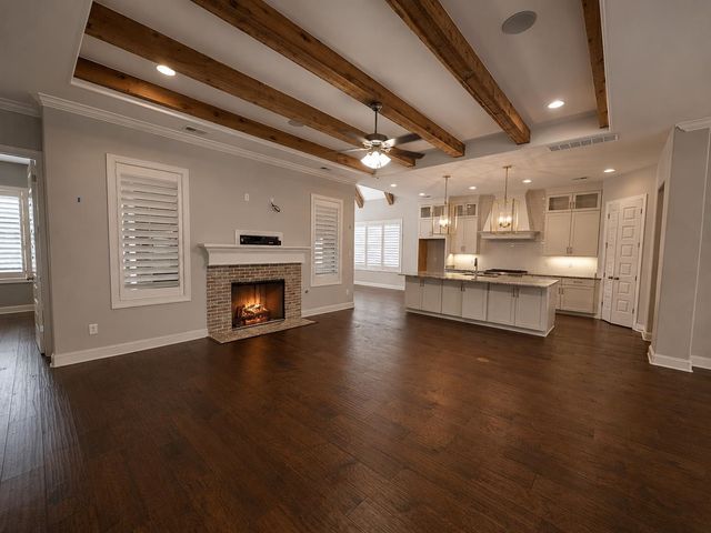 217 CHADWICK WOODS LN, Collierville, TN 38017