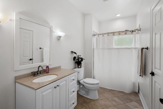 200 Vista West Ranch RD, Dripping Springs, TX 78620