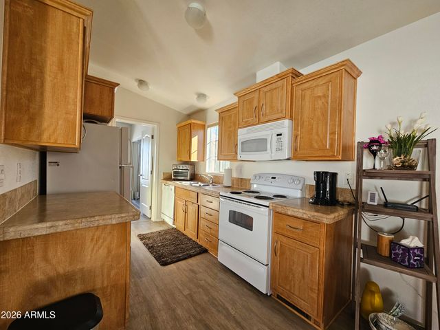 8700 E University Drive 252, Mesa, AZ 85207